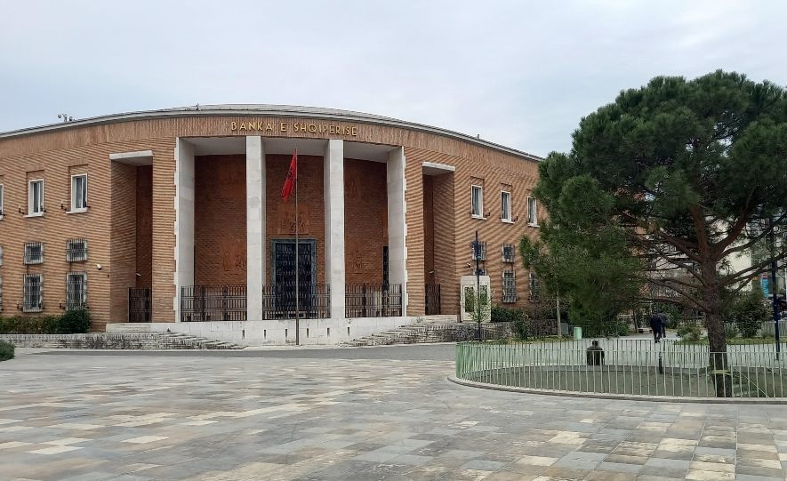 Banka e Shqiperise rrit normen baze te interesit, shkak inflacioni i larte